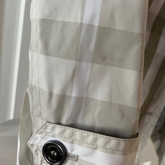 BURBERRY TRENCH PACKABLE COAT SIZE 6 WOMEN- check pattern grey white tan - Picture 13 of 15